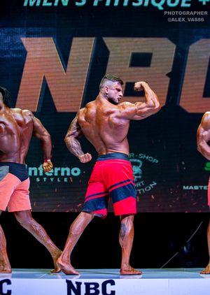 MEN‘S PHYSIQUE +179